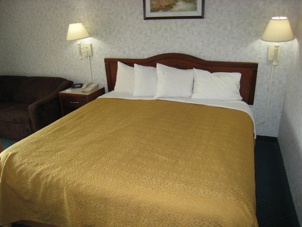 Canadas Best Value Inn & Suites-Castlegar Camera foto